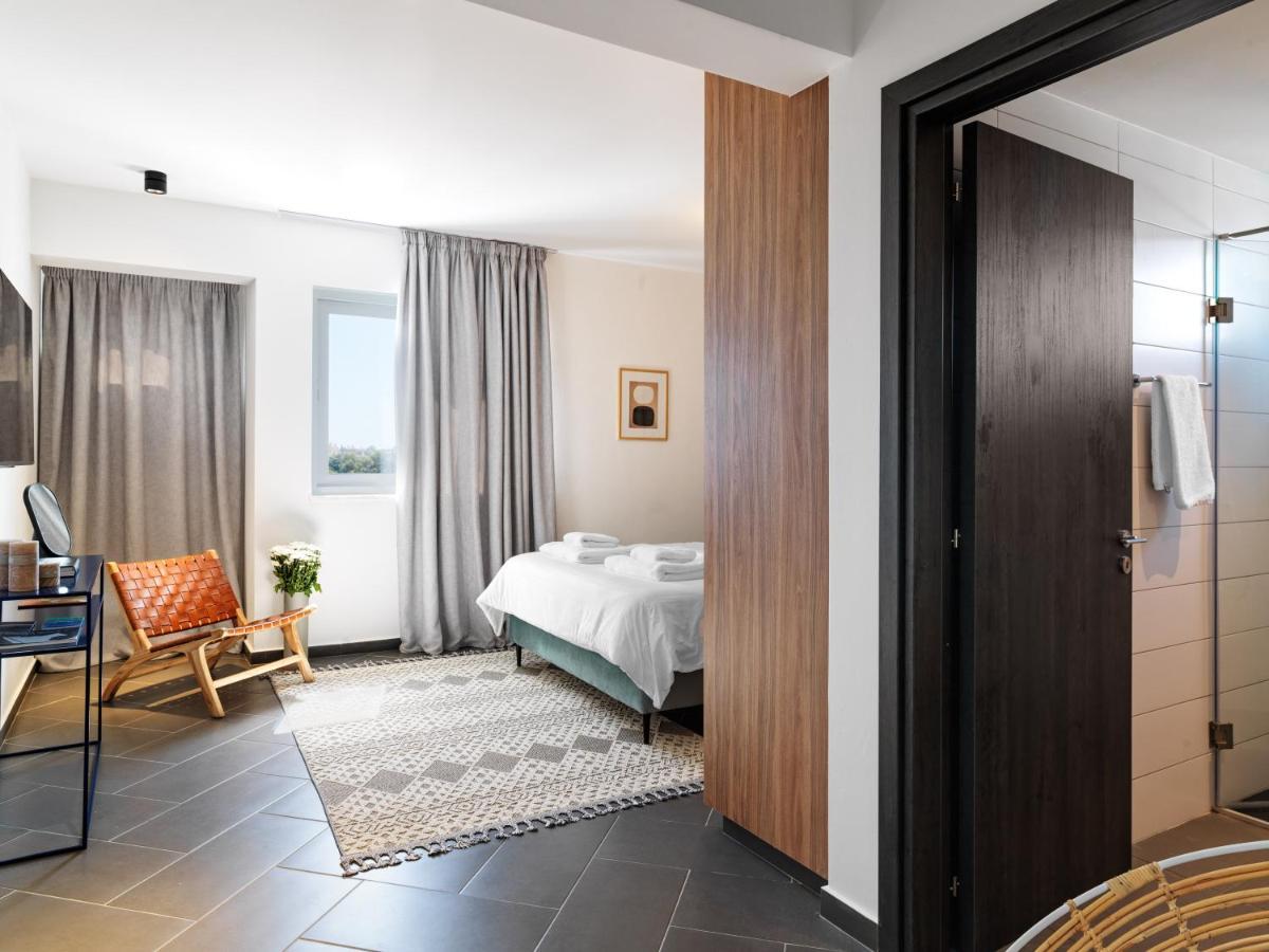 Liv Urban Suites Larnaca Ngoại thất bức ảnh