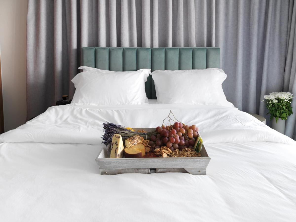 Liv Urban Suites Larnaca Ngoại thất bức ảnh