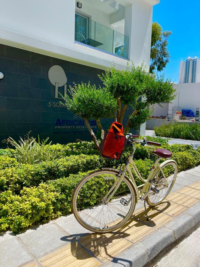 Liv Urban Suites Larnaca Ngoại thất bức ảnh